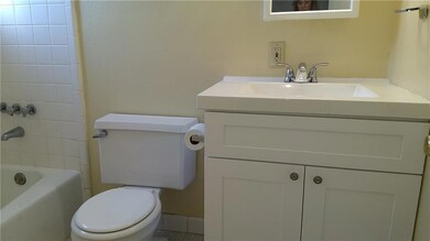 2 Metairie Ct unit C, Metairie, LA 70001 - photo 5