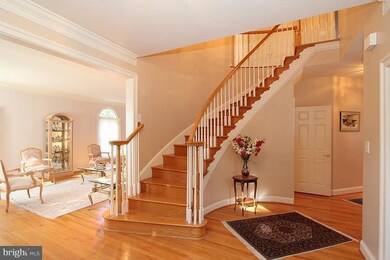 12208 Falls Rd, Potomac, MD 20854 - photo 6