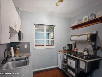 6785 Ector Rd, Jacksonville, FL 32211 - photo 4