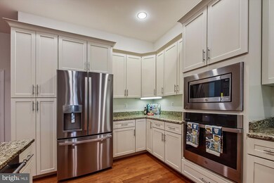 10711 Mcgregor Dr, Columbia, MD 21044 - photo 5