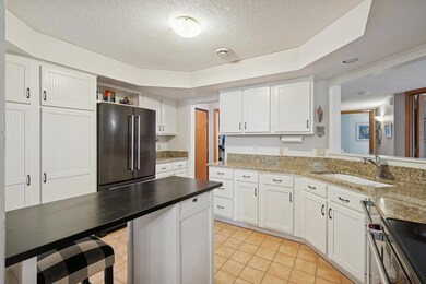 3020 Saint Albans Mill Rd unit 310, Minnetonka, MN 55305 - photo 6