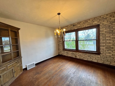 1501 W Brown Deer Rd, Milwaukee, WI 53217 - photo 3