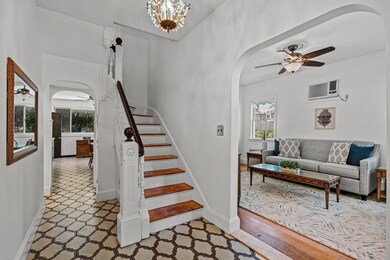 13 Marion St, Medford, MA 02155 - photo 3