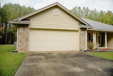 971 Somerest Rd SE, Bogue Chitto, MS 39629 - photo 6