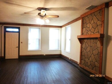 120 S Main St unit B, Alburtis, PA 18011 - photo 3