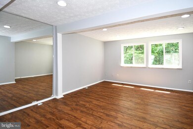 8335 Windfall Rd, Springfield, VA 22153 - photo 7