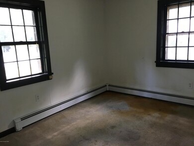 2138 Willard Rd, Canadensis, PA 18325 - photo 6