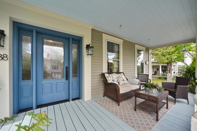 Front Porch & Entry