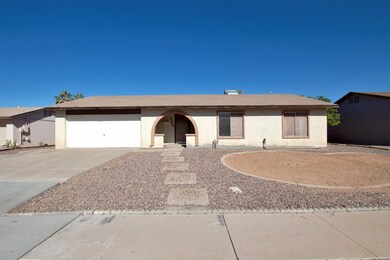 Los Arboles - 2304 (2)