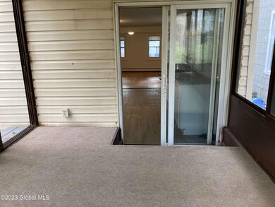 4 Mechanic St, Troy, NY 12180 - photo 5