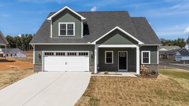 201 Langley Dr, Waynesboro, VA 22980 - photo 2