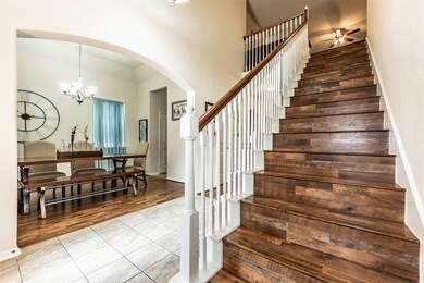 376 Lake Line Dr, Alvin, TX 77511 - photo 5