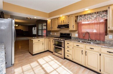 4200 SE 16th St, Des Moines, IA 50320 - photo 5