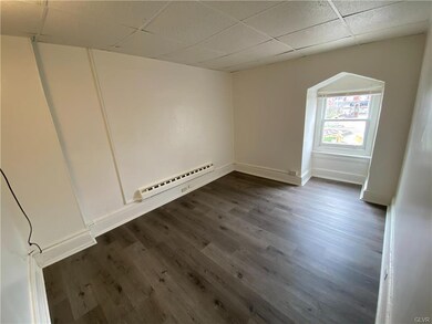 427 N 5th St unit 3, Allentown, PA 18102 - photo 3
