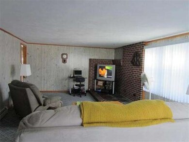 26 12th St W, Salisbury, MA 01952 - photo 3