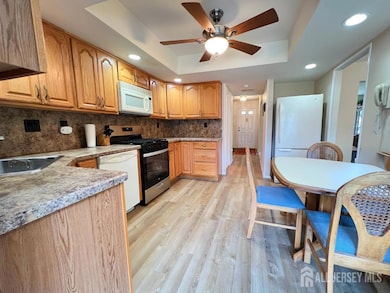 362 Minstrel Ct, Old Bridge, NJ 08857 - photo 5