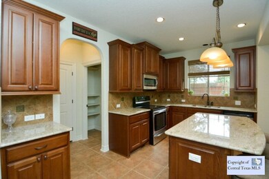 1638 Mikula Place, New Braunfels, TX 78130 - photo 4