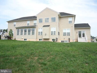 6721 Sand Cherry Way, Clinton, MD 20735 - photo 3