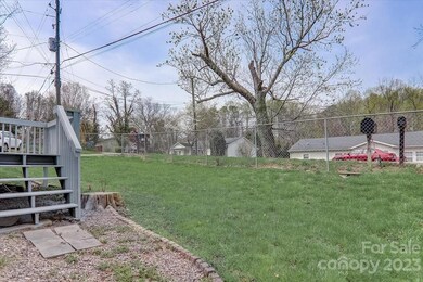 404 Onteora Blvd, Asheville, NC 28803 - photo 4