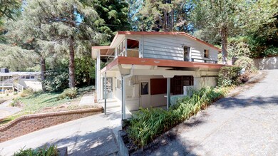 1522 Charles Avenue-202