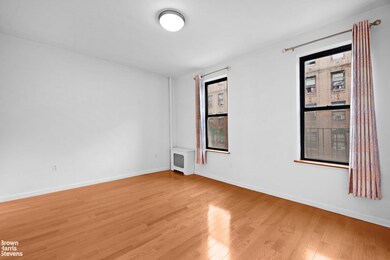 828 Gerard Ave unit 2G, Bronx, NY 10451 - photo 2