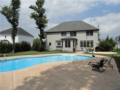 Swimming Pool/Hot Tub/Sauna