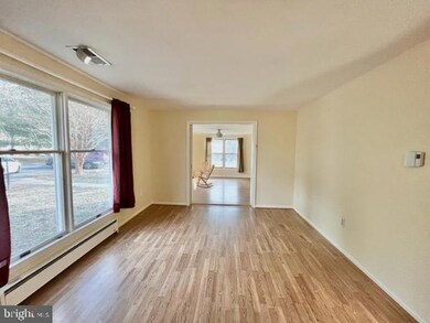 6008 Bell Station Rd, Glenn Dale, MD 20769 - photo 5