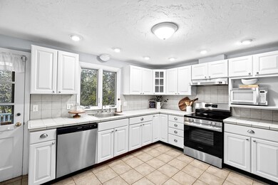 44 Meeting House Ln, Scituate, MA 02066 - photo 5