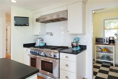 2 Slocum St, Bristol, RI 02809 - photo 7