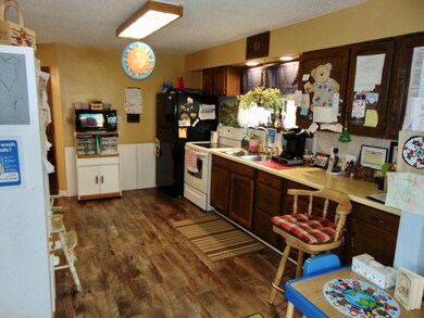 104 E River St, Tomahawk, WI 54487 - photo 2