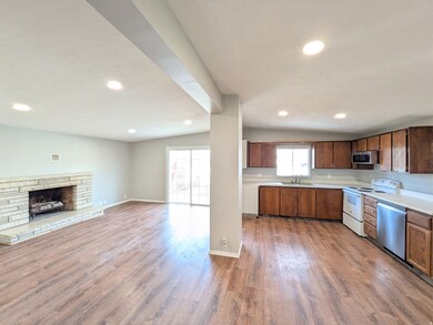 758 W 1000 S, Woods Cross, UT 84087 - photo 5