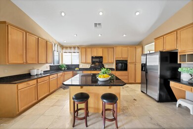 7 Kitchen 3