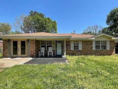 1804 Colorado St, Idabel, OK 74745 - photo 2