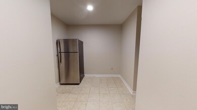 49 Skyhill Rd unit 101, Alexandria, VA 22314 - photo 6