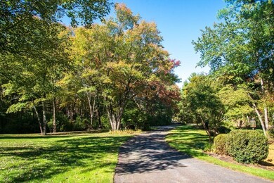 71 Goulding St W, Sherborn, MA 01770 - photo 3