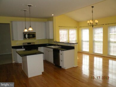 7004 Zenith Ct, Fredericksburg, VA 22407 - photo 3