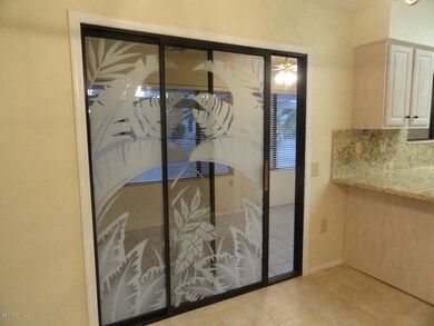 Lovely scene to the Arizona room