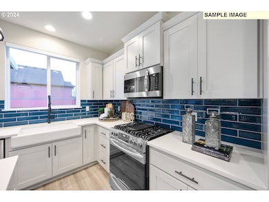 17358 SW Kalapuya Ln unit 71, Sherwood, OR 97140 - photo 7