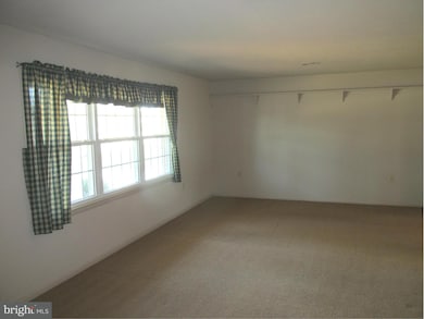 2961 Philadelphia Ave, Chambersburg, PA 17201 - photo 3