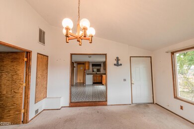 1831 SE 8th St, Lincoln City, OR 97367 - photo 2