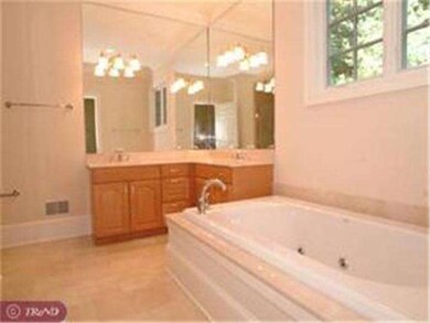 109 Strawbridge Ct, Wynnewood, PA 19096 - photo 4