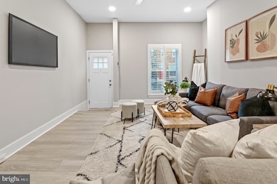 2318 Guilford Ave, Baltimore, MD 21218 - photo 5