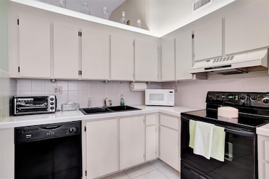 7129 Mimosa Way, Tamarac, FL 33321 - photo 5