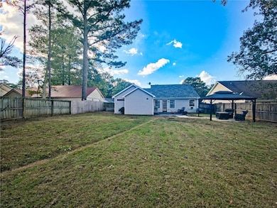 821 Copperfield Dr W, Mobile, AL 36608 - photo 3