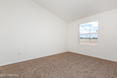370 W Acapulco Way, Paulden, AZ 86334 - photo 3