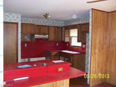 3571 Mountain Brook Road Extension, Asheboro, NC 27205 - photo 5