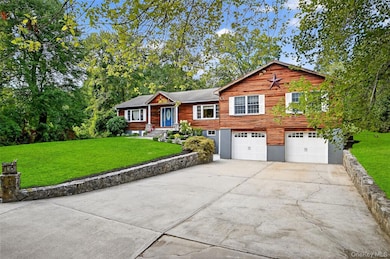 Ample Parking/Garage