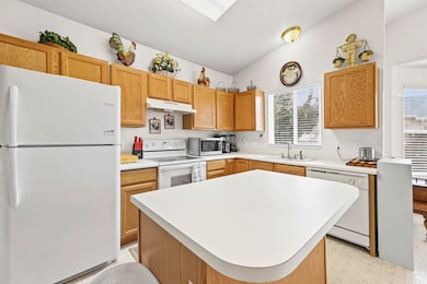 3594 S Country West Dr, Magna, UT 84044 - photo 7