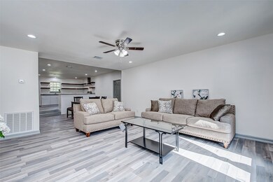 4805 Fitch St, Houston, TX 77016 - photo 3