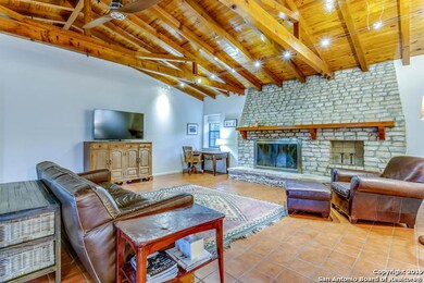 13838 Antonio Dr, Helotes, TX 78023 - photo 3